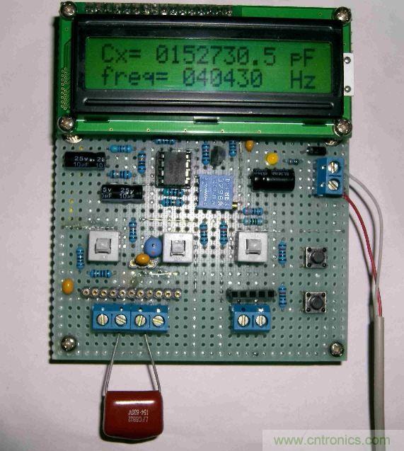DIY集電容、電感和頻率為一體的測(cè)量?jī)x器