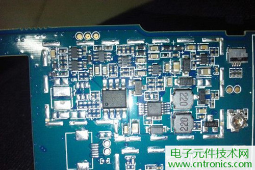 不怕摔的電紙書！一款柔性屏電子書閱讀器拆解