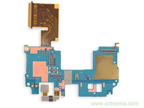 牛人強(qiáng)拆！新HTC One(M8)真機(jī)精密做工難修理