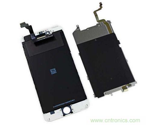 iPhone 6 Plus搭載的高清LED屏幕尺寸為5.5英寸，像素密度為401ppi，并采用了IPS（平面轉(zhuǎn)換）技術(shù)。（來源：iFixit）