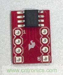 圖2：SOIC-8 BOB準(zhǔn)備。