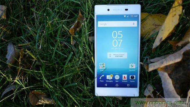 傳奇索尼，憑借Sony Xperia Z5能否在移動(dòng)市場(chǎng)奪得一席之地？