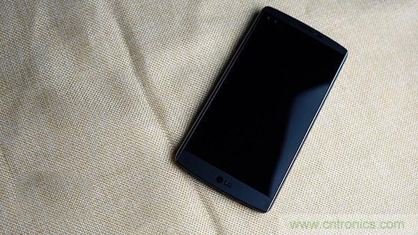 業(yè)界良心 LG V10 評(píng)測(cè):剛毅、冷峻，不失人性化