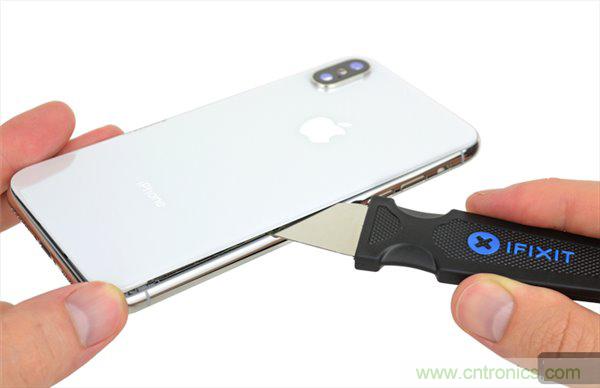 蘋(píng)果iPhone X iFixit拆解報(bào)告：雙層主板+雙單元電池