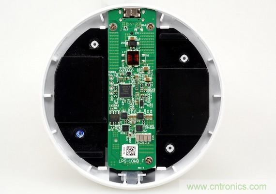 拆解對(duì)比：系出同門，小米、紫米無(wú)線充電器的差別有多大？